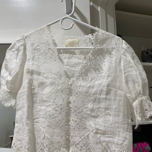 Doen Idella White Lace top, Size XXS